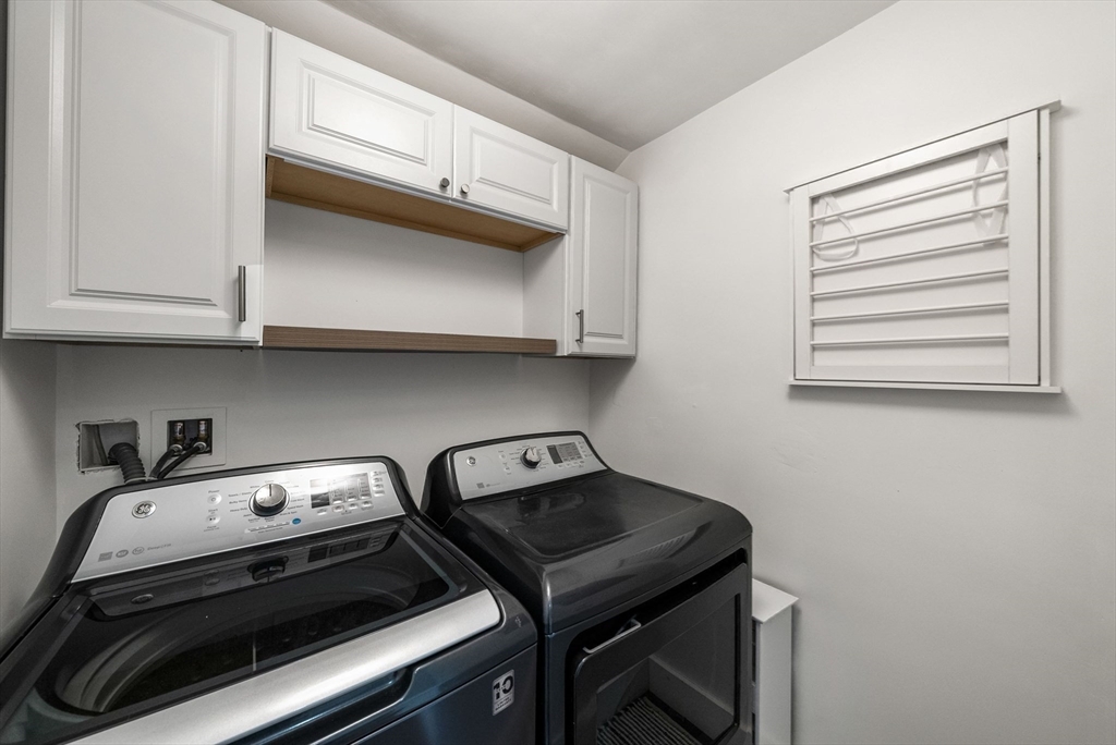 53 Windsor Road Wellesley, MA 02481 - Photo 27 of 42