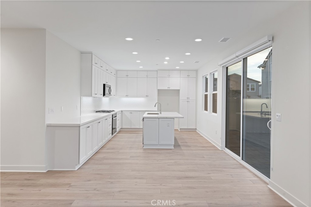 641 Jasper Street Rancho Mission Viejo, CA 92694 - Photo 3 of 24