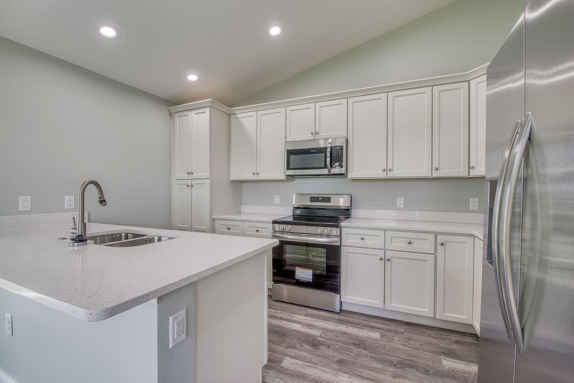 5103 Southeast 43rd Trace Okeechobee, FL 34974 - Photo 9 of 24 _IMG8348_HDR