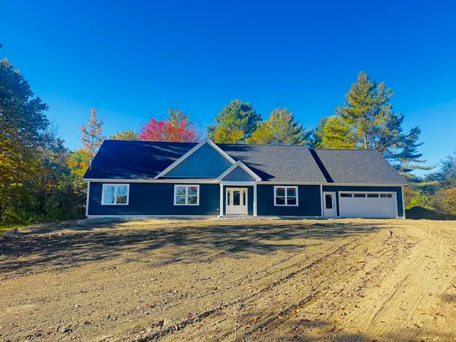 $474,900 | 7 Hardwood Lane, Fairfield, ME 04937