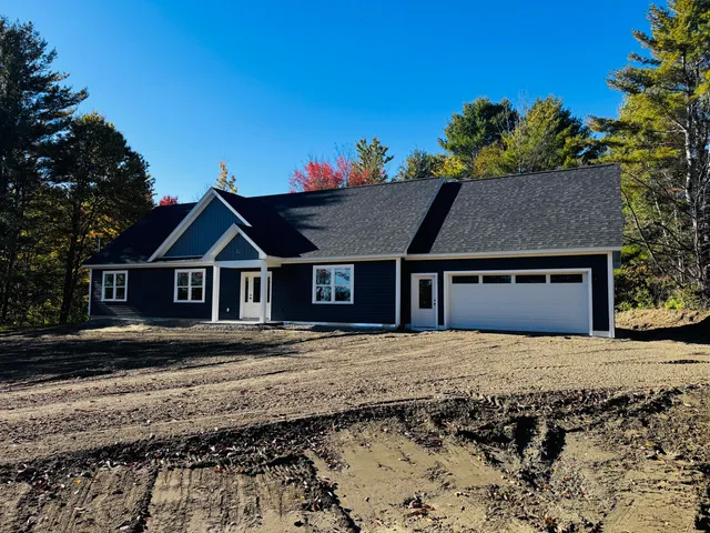 $474,900 | 7 Hardwood Lane, Fairfield, ME 04937