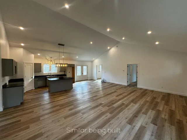 $474,900 | 7 Hardwood Lane, Fairfield, ME 04937