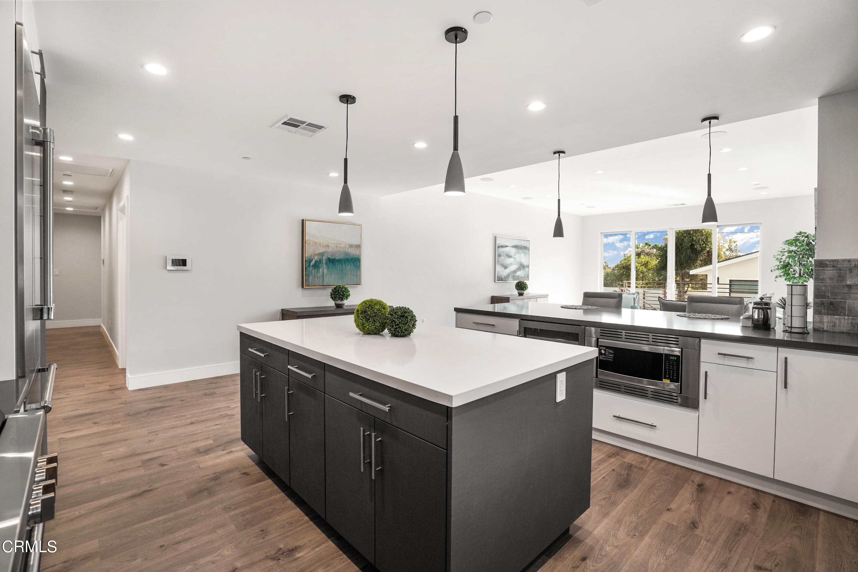 3590 Shadow Grove Road Pasadena, CA 91107 - Photo 11 of 45 DSC04888