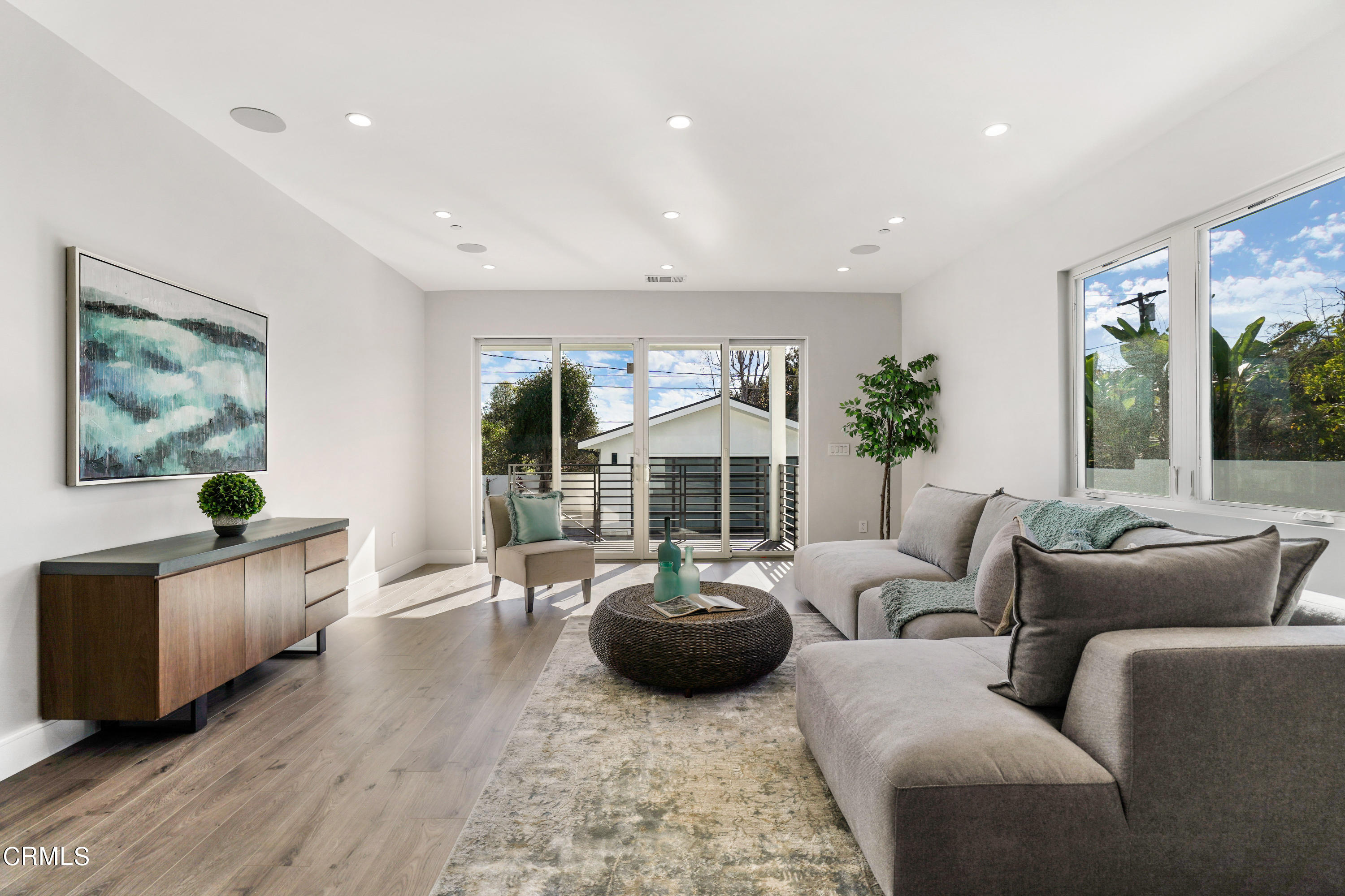 3590 Shadow Grove Road Pasadena, CA 91107 - Photo 14 of 45 DSC04906