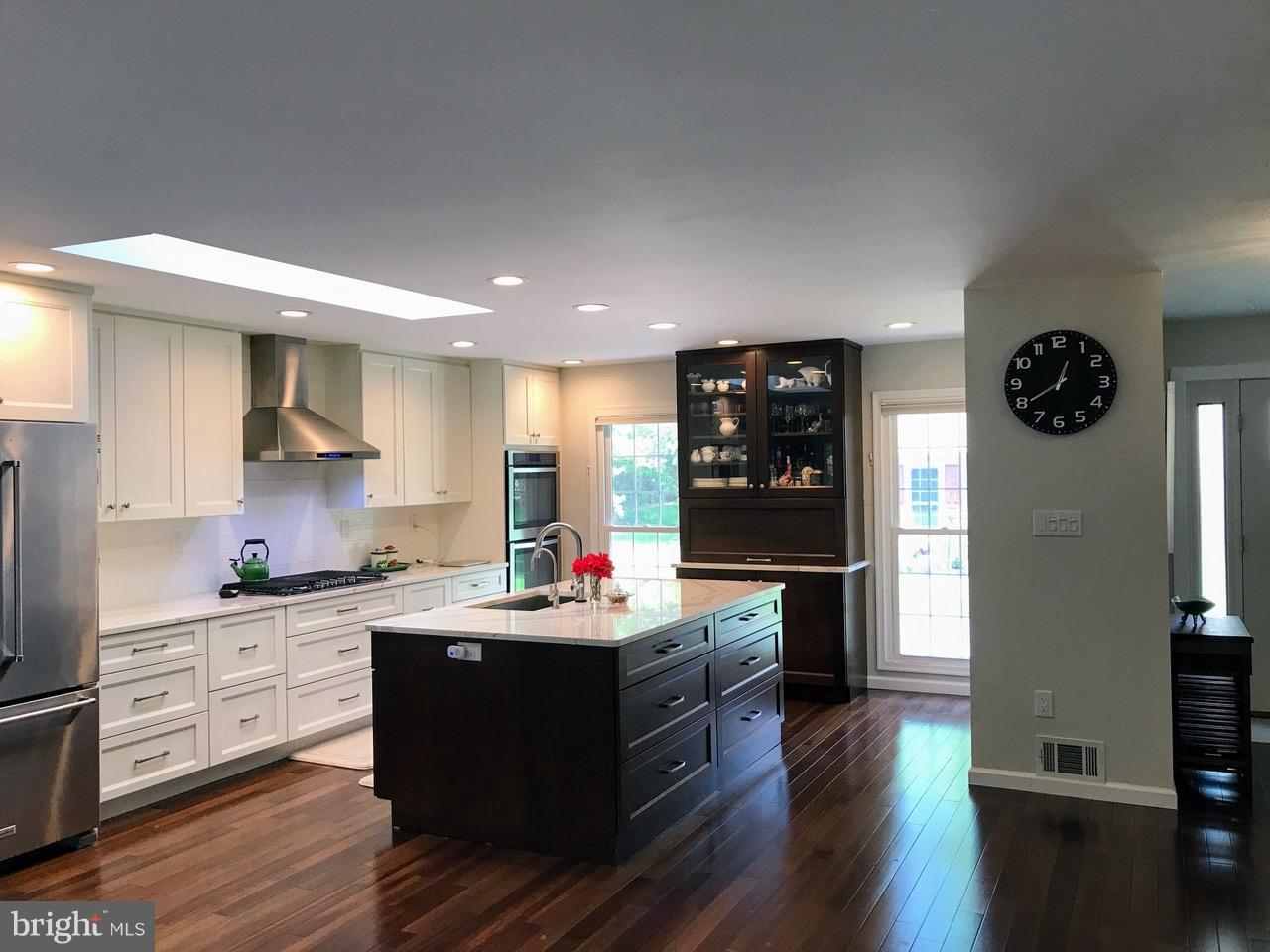 4836 King Solomon Drive Annandale, VA 22003 - Photo 3 of 21 Kitchen