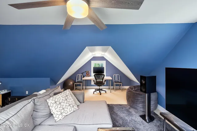 $15,000 | 467 Laurel Road, New Canaan, CT 06840