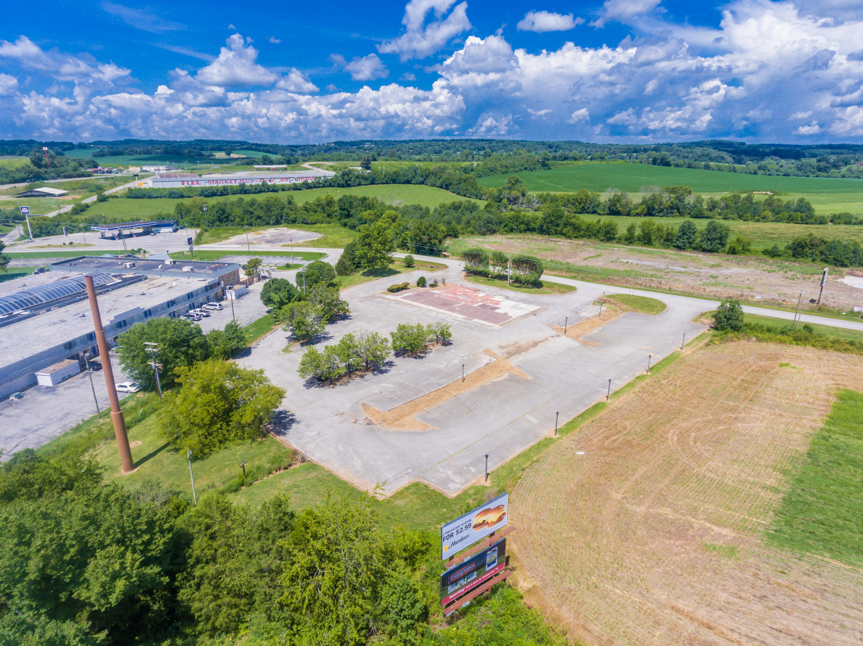 1391 Murrays Chapel Road Sweetwater, TN 37874 - Photo 9 of 18 1391MurraysChapelRd-9