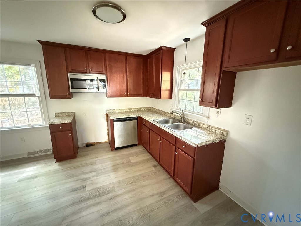 4633 Newbys Bridge Road Chesterfield, VA 23832 - Photo 8 of 26