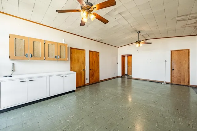 $169,900 | 8402 East County Road 200 South, New Point, IN 47240