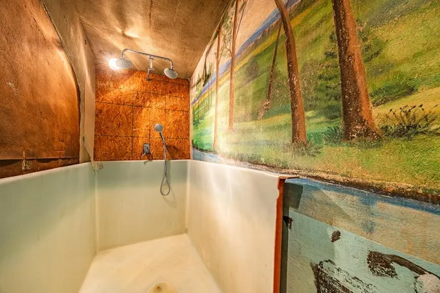 $169,900 | 8402 East County Road 200 South, New Point, IN 47240