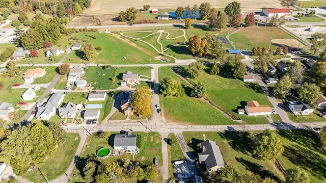 $169,900 | 8402 East County Road 200 South, New Point, IN 47240