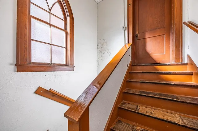 $169,900 | 8402 East County Road 200 South, New Point, IN 47240