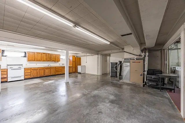 $169,900 | 8402 East County Road 200 South, New Point, IN 47240