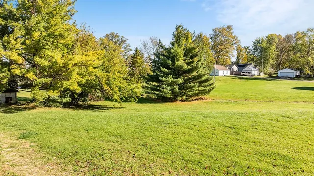 $169,900 | 8402 East County Road 200 South, New Point, IN 47240