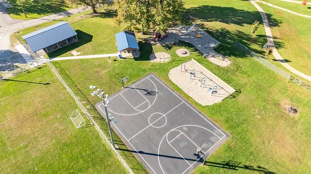 $169,900 | 8402 East County Road 200 South, New Point, IN 47240