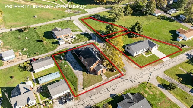 $169,900 | 8402 East County Road 200 South, New Point, IN 47240