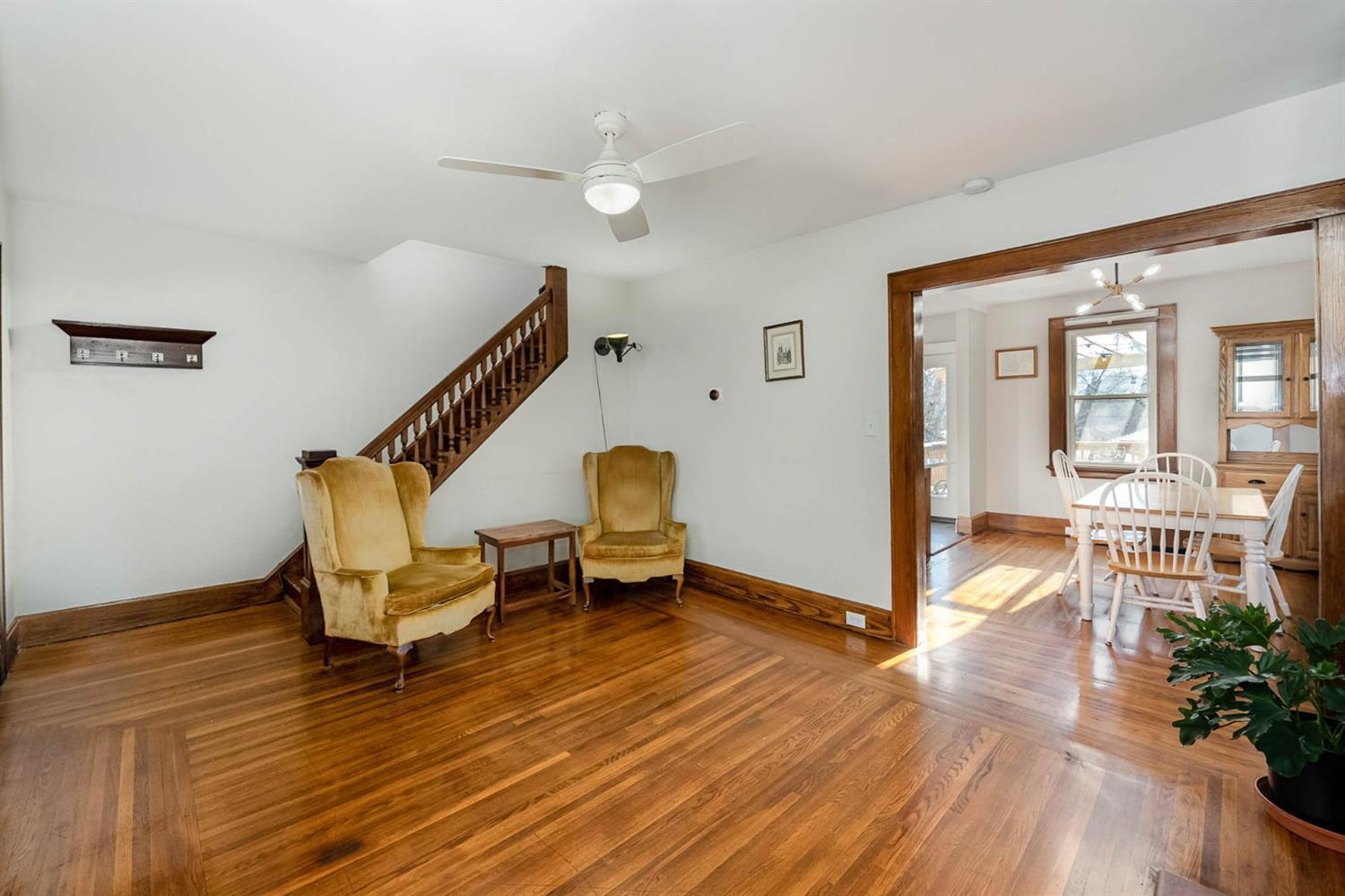 5806 Montgomery Road Cincinnati, OH 45212 - Photo 8 of 25