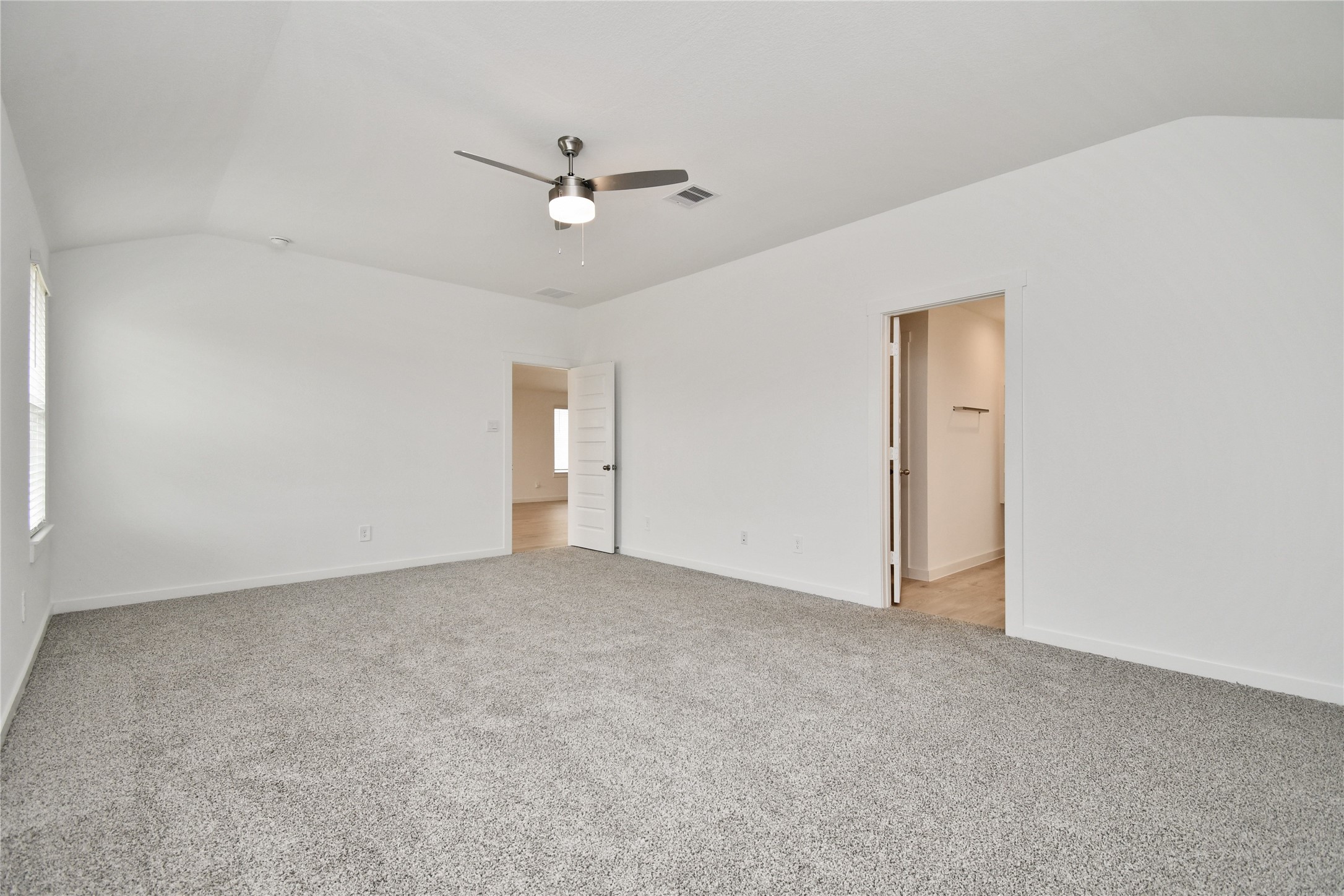 30330 Reagans Rnch Drive Katy, TX 77494 - Photo 26 of 37 Huge rooms!