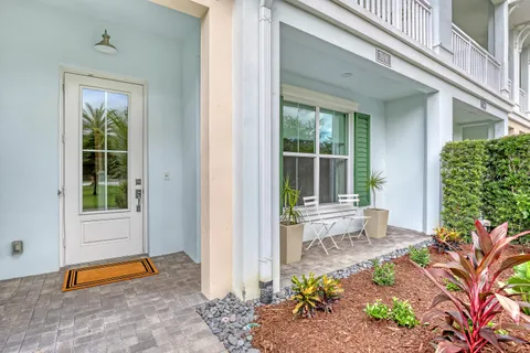 $885,000 | 7091 Edison Place, Palm Beach Gardens, FL 33418