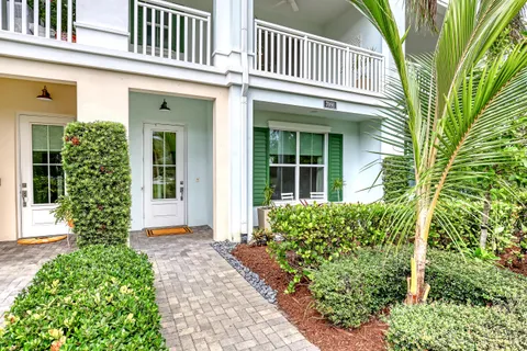 $885,000 | 7091 Edison Place, Palm Beach Gardens, FL 33418