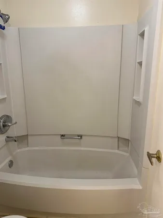 $134,900 | 7171 North 9th Avenue, Unit B12, Pensacola, FL 32504