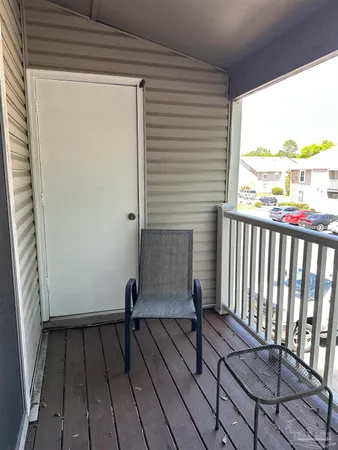 $134,900 | 7171 North 9th Avenue, Unit B12, Pensacola, FL 32504