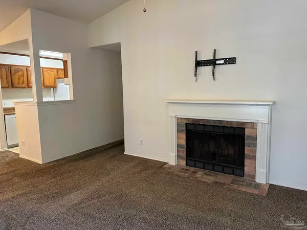 $134,900 | 7171 North 9th Avenue, Unit B12, Pensacola, FL 32504