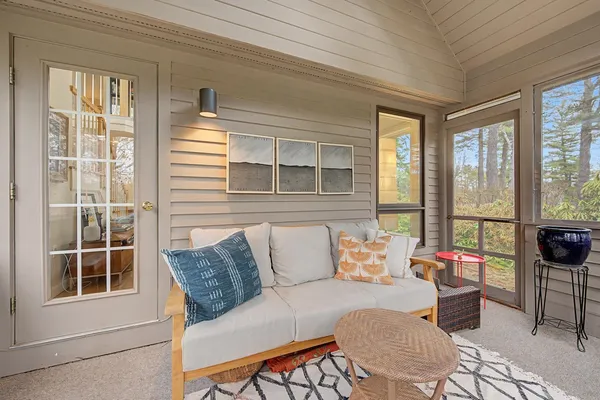 $650,000 | 28 The Seasons, New London, NH 03257