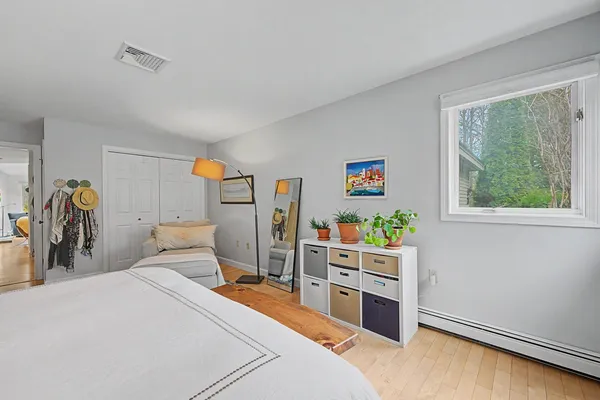 $650,000 | 28 The Seasons, New London, NH 03257