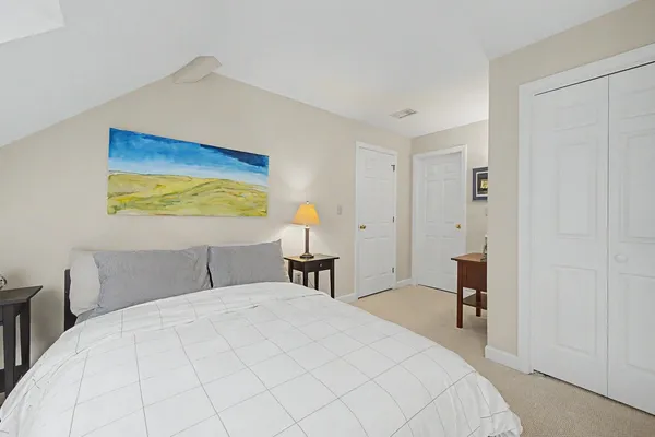 $650,000 | 28 The Seasons, New London, NH 03257