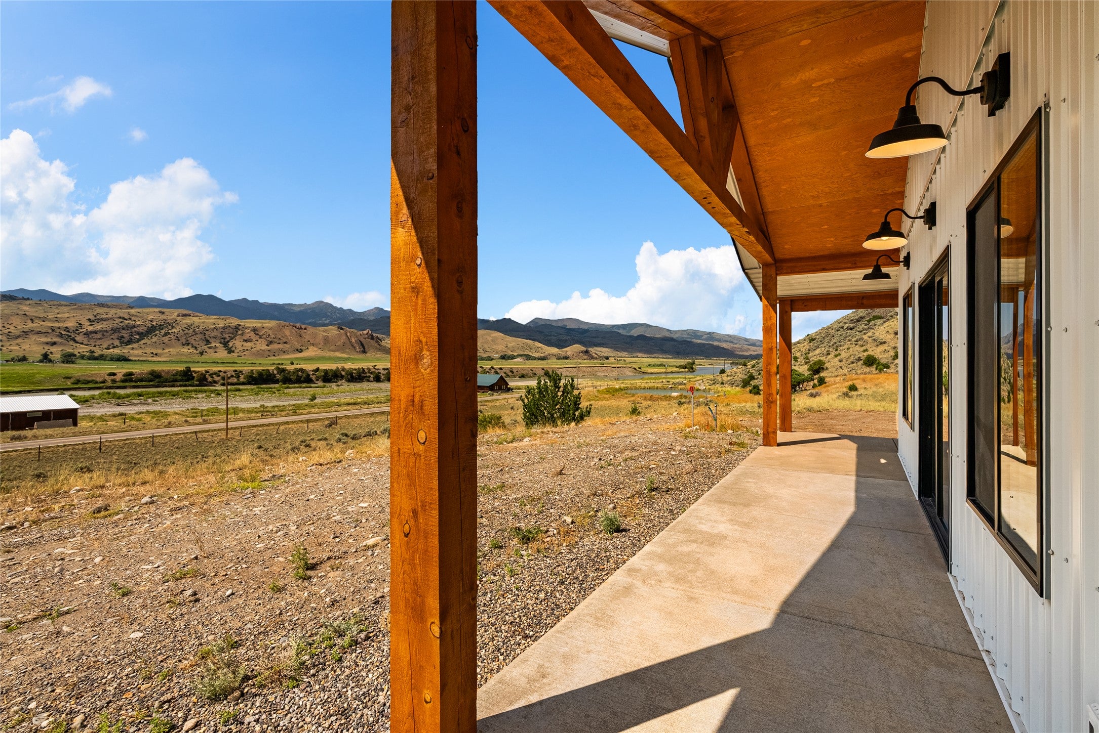 218-220 East River Road Emigrant, MT 59027 - Photo 15 of 87 Gallery Image 15