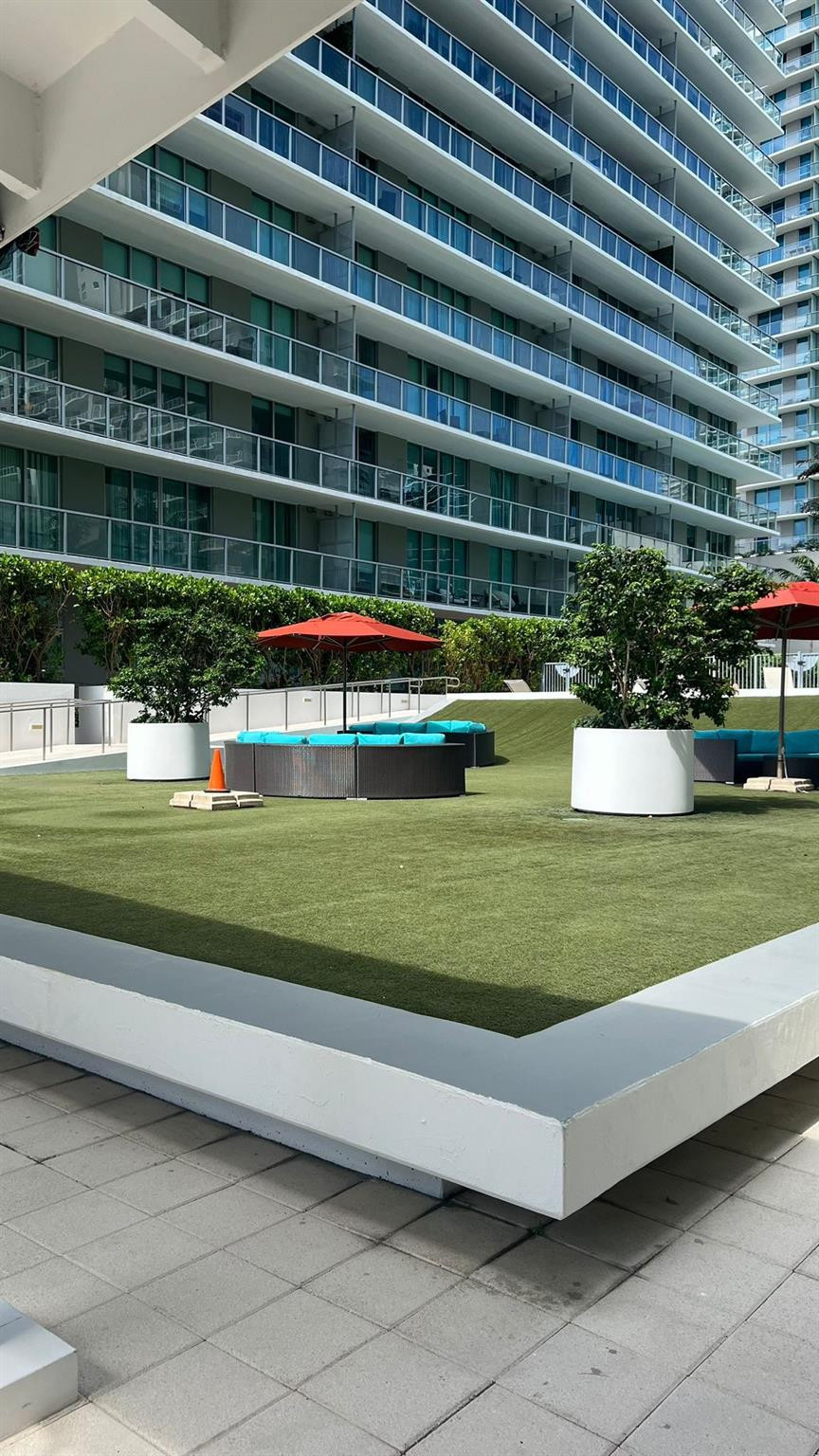 79 Southwest 12th Street, Unit 2908S Miami, FL 33130 - Photo 3 of 29 a view of building with garden