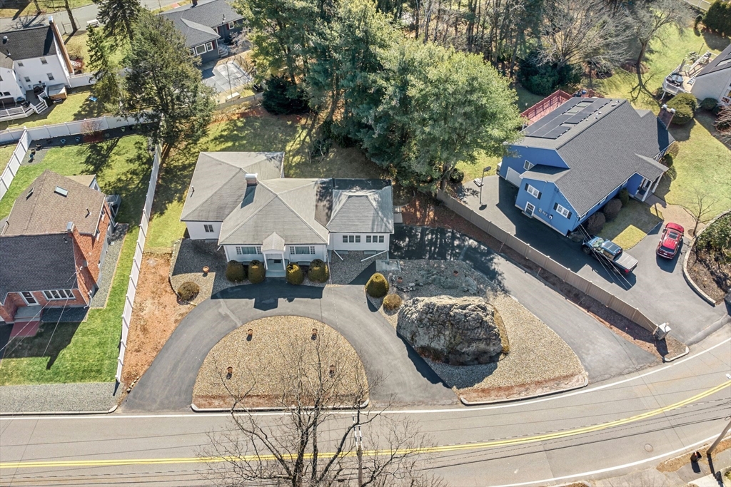 462 Appleton Street Arlington, MA 02476 - Photo 2 of 37