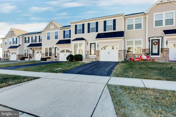 $3,200 | 7543 Maidenhead Drive, Hanover, MD 21076
