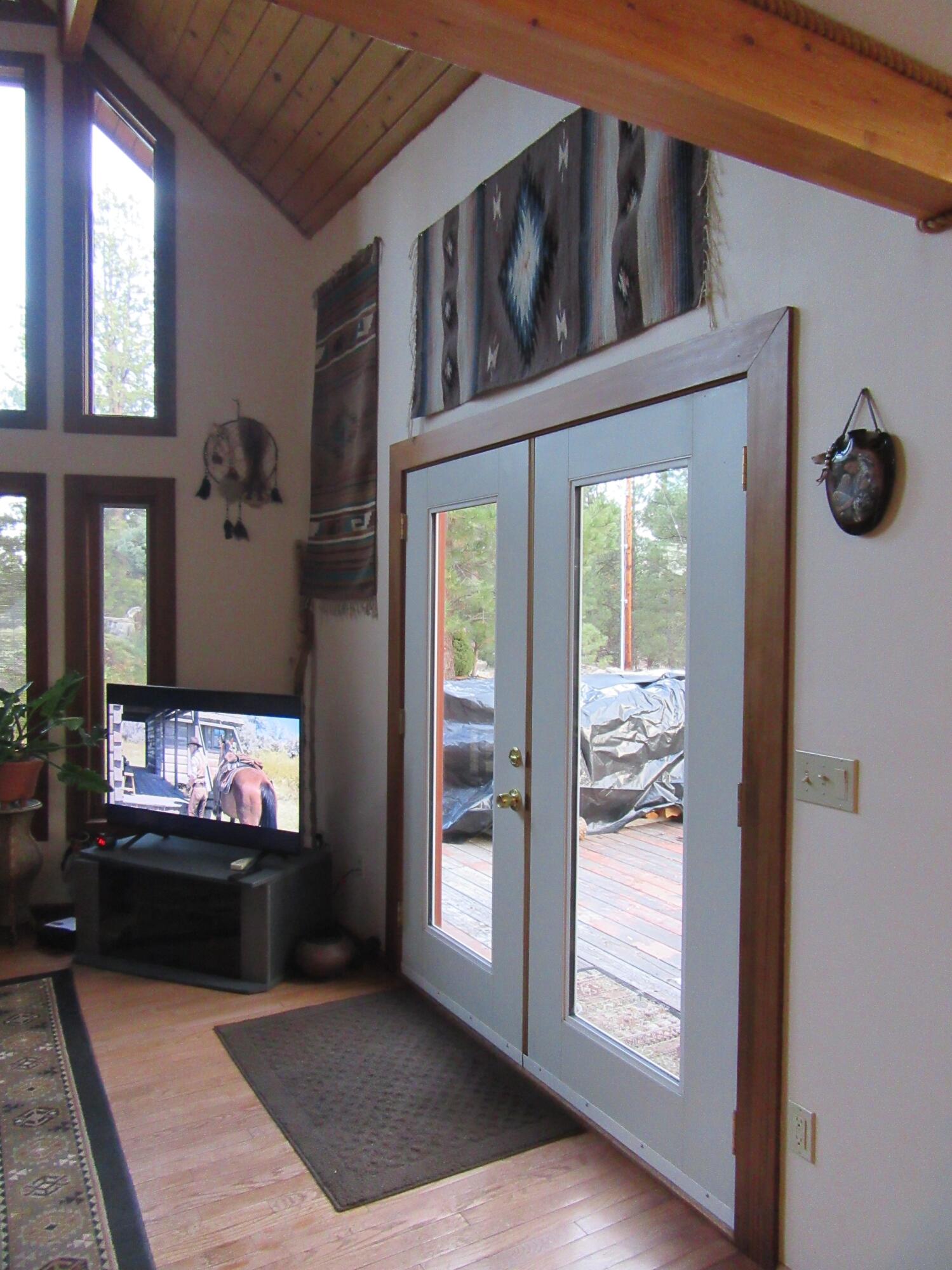 16144 Sprague River Road Chiloquin, OR 97624 - Photo 8 of 80 Double doors out to deck