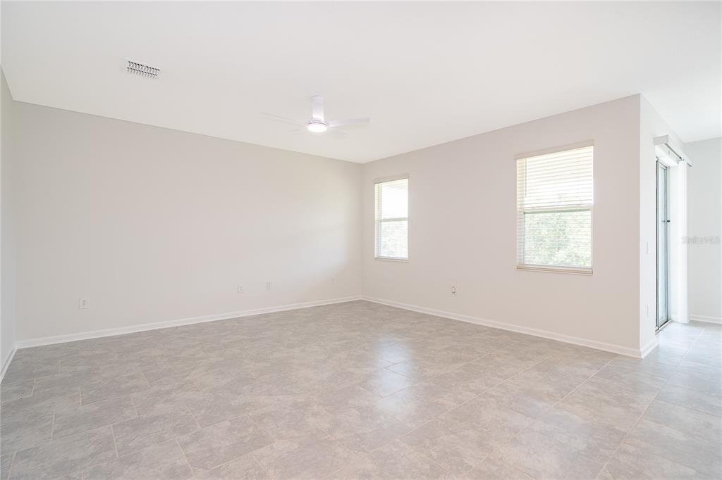 181 Aces High Lane Davenport, FL 33896 - Photo 6 of 14