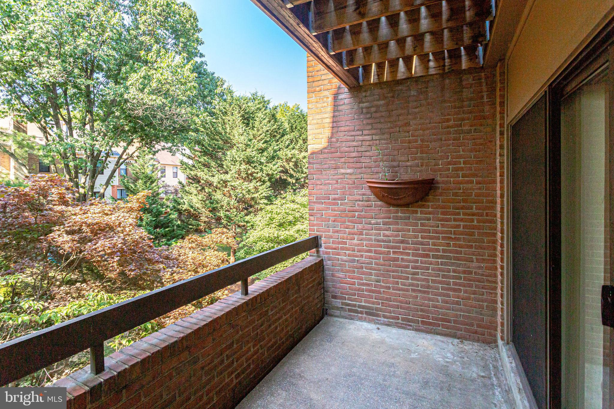 5237 King Charles Way, Unit 12 Bethesda, MD 20814 - Photo 26 of 29