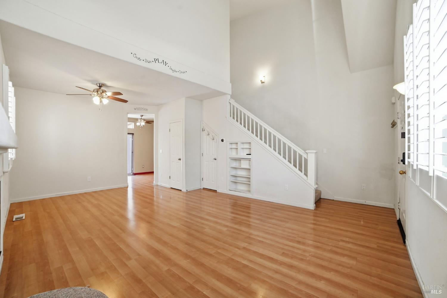 2427 Bramble Way Santa Rosa, CA 95403 - Photo 4 of 40