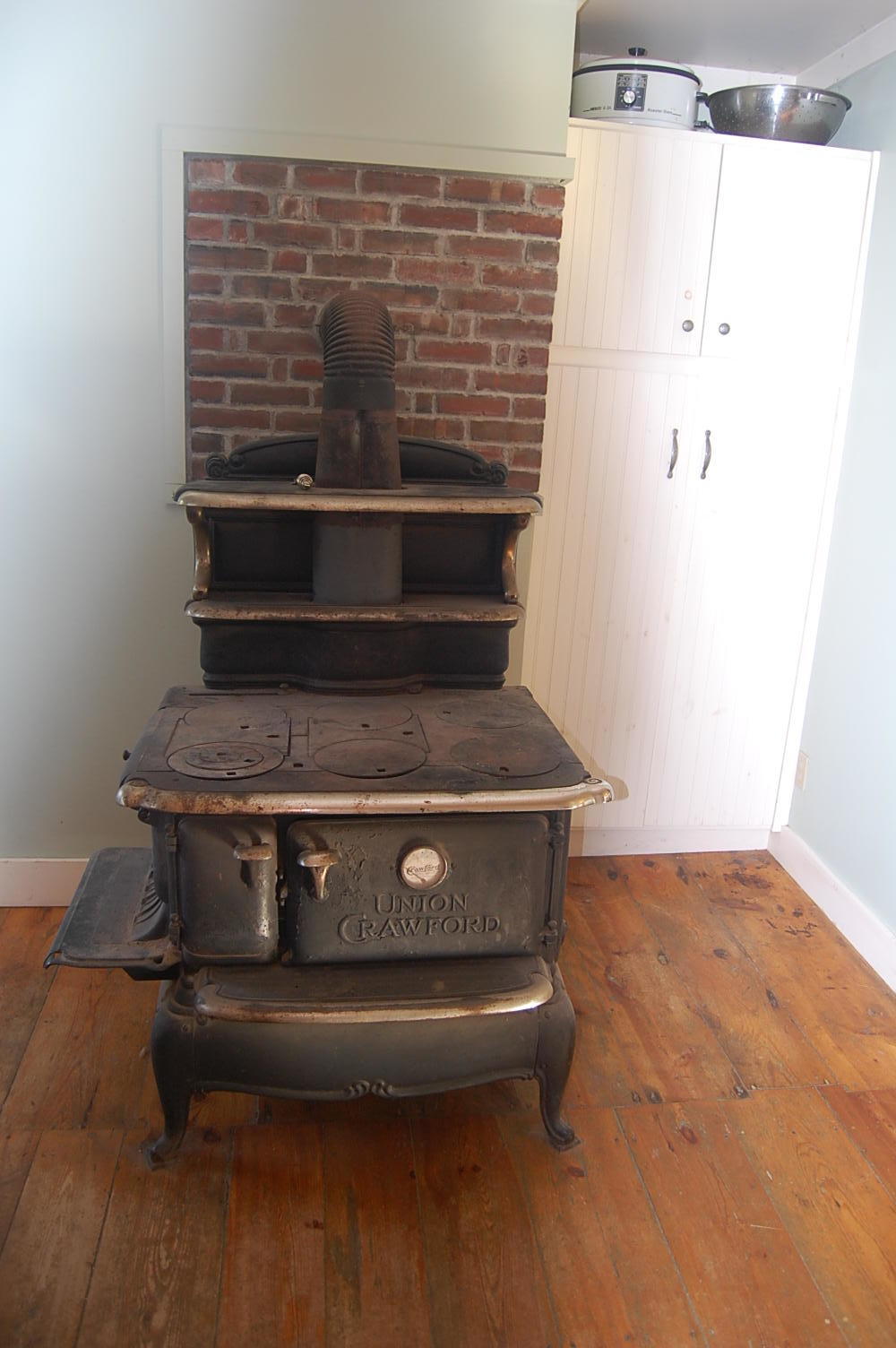 320 Bridge Street Newfield, ME 04095 - Photo 5 of 13 Kitchen cook stove