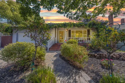 $850,000 | 270 West K Street, Benicia, CA 94510