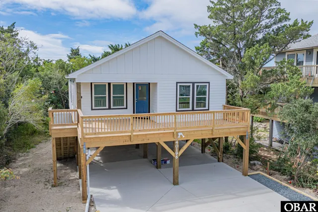 $519,000 | 40196 Leslie Lane, Avon, NC 27915