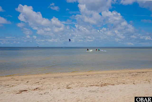 $519,000 | 40196 Leslie Lane, Avon, NC 27915