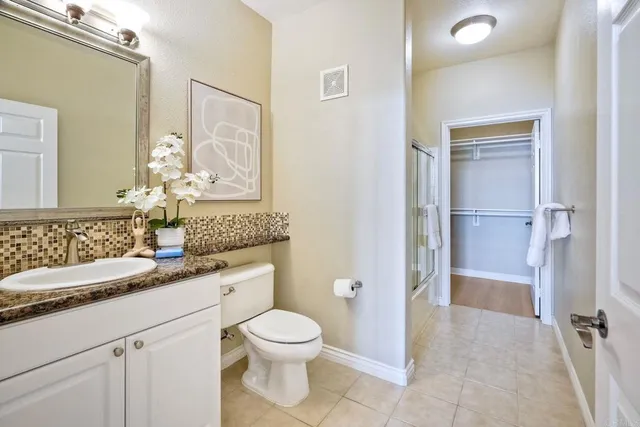 $4,000 | 9263 Regents Road, Unit B106, La Jolla, CA 92037