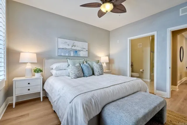 $4,000 | 9263 Regents Road, Unit B106, La Jolla, CA 92037