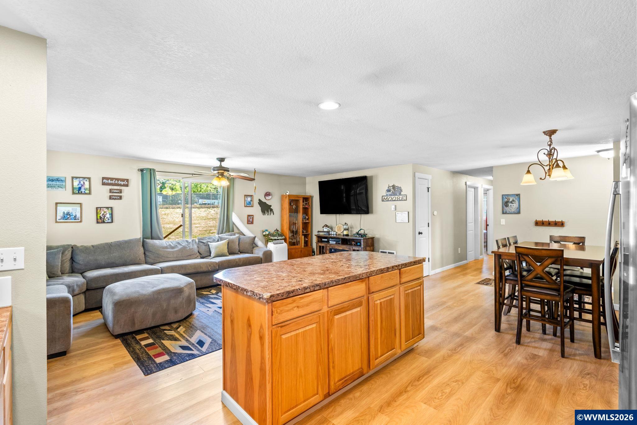 402 Southwest Ivy Road Estacada, OR 97023 - Photo 14 of 39 Gallery Image 14