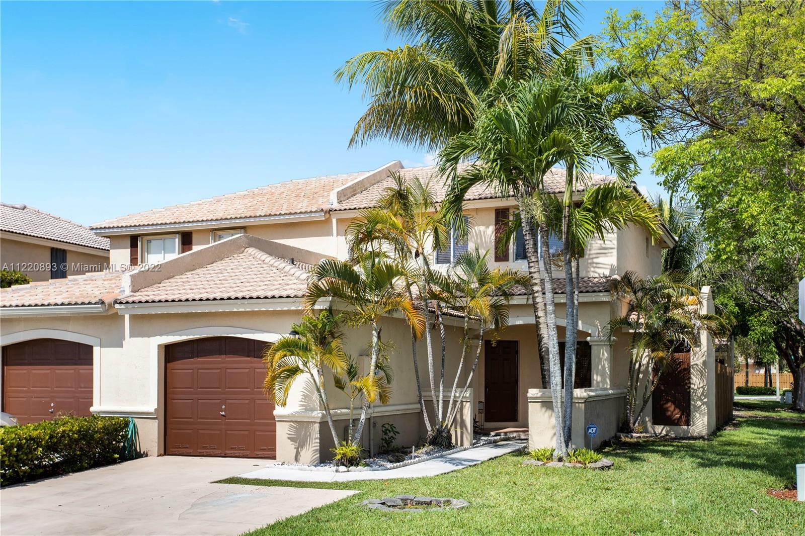 front view of house with a yard