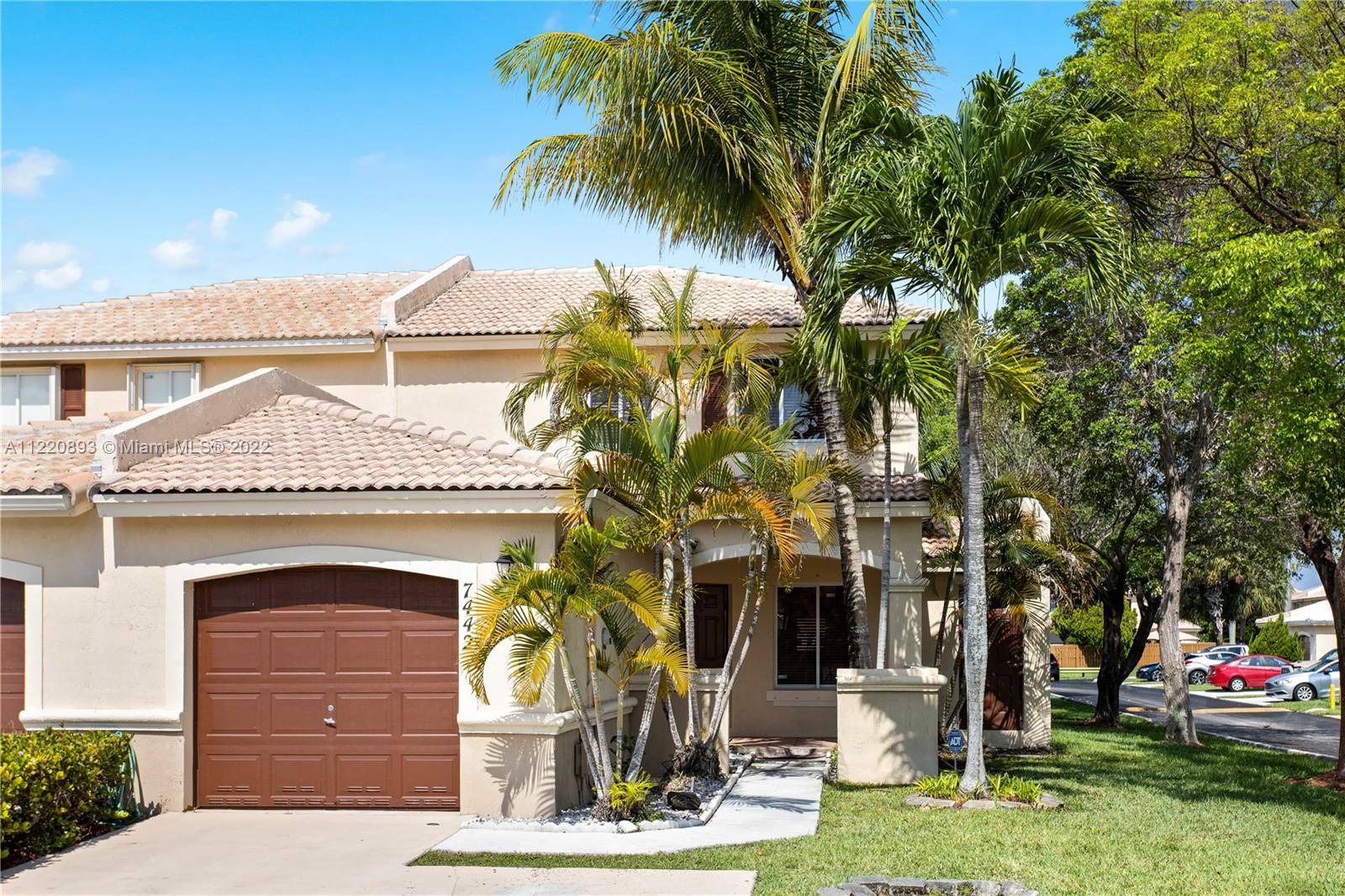 West Kendall Miami, FL 33193 - Photo 2 of 33 a front view of a house with garden