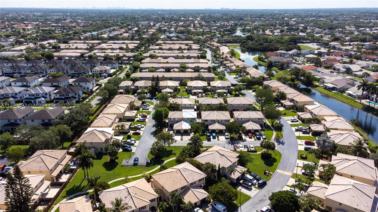 West Kendall Miami, FL 33193 - Photo 32 of 33 an aerial view of residential houses with outdoor space