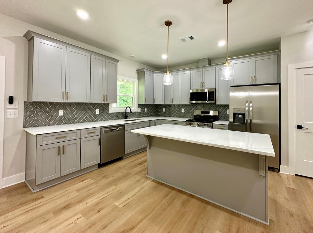 5318 Lakeshore Road Columbus, GA 31907 - Photo 10 of 41 Gallery Image 10