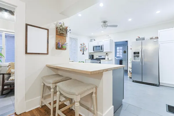 $230,000 | 219 North Marshall Street, Bremen, IN 46506